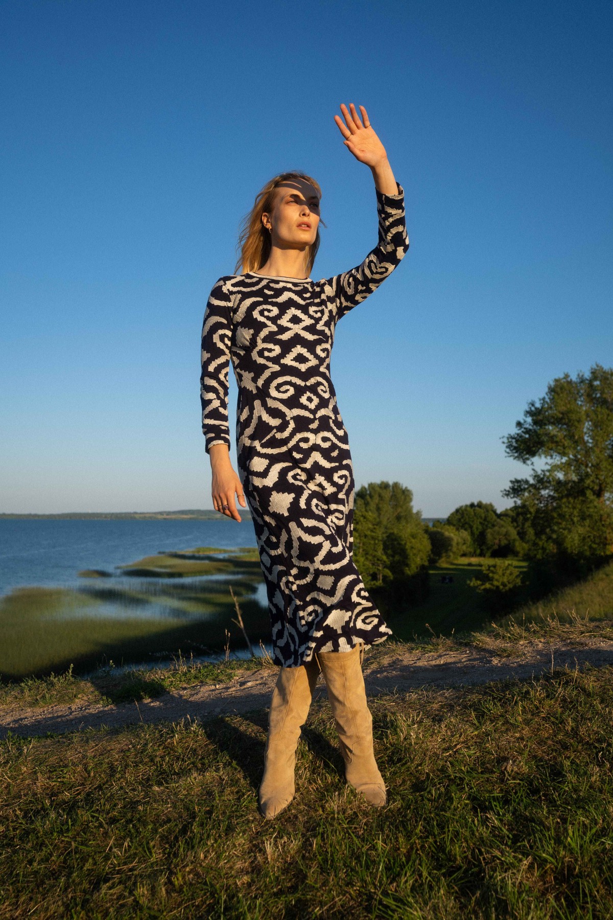 VESTIDO ÉTNICO NAVY | BORDADO| Michonet